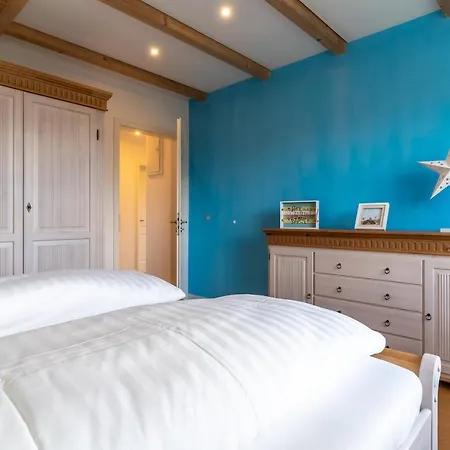 Reetdachhaus Ruem Hart Huus Reetdachhaus Ruem Hart Huus Dom wakacyjny